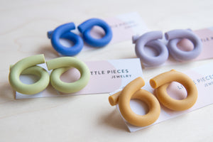 Little Pieces: Loop Earrings