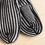 Verloop: Stripe Knit Mittens