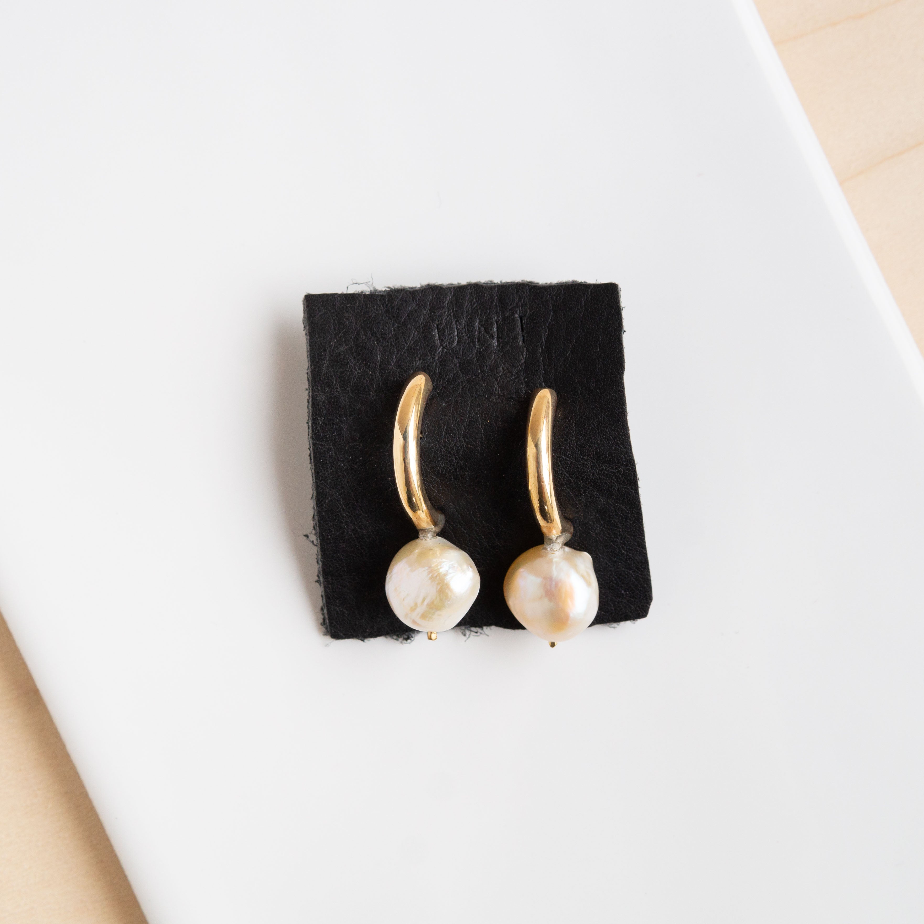 Uni: Half Circle Pearl Studs