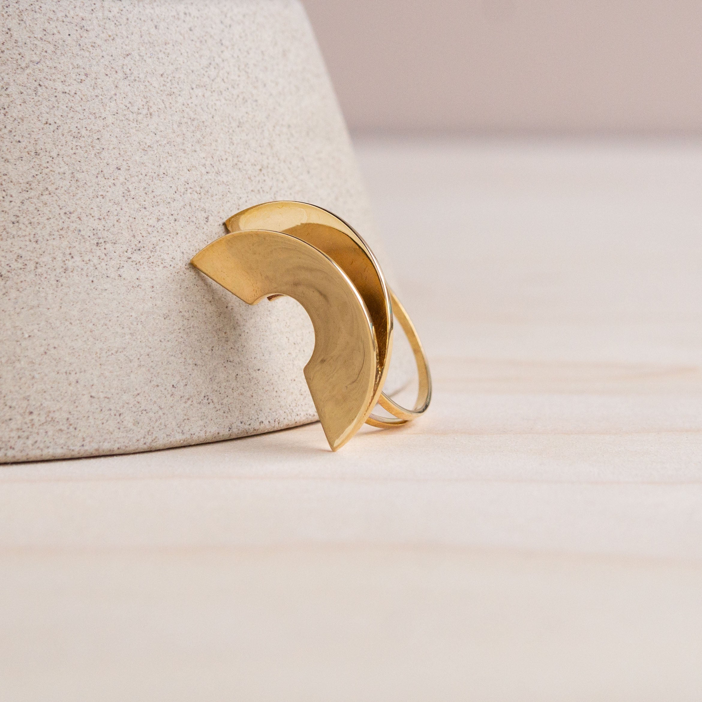 Metalepsis: Lygia Ring