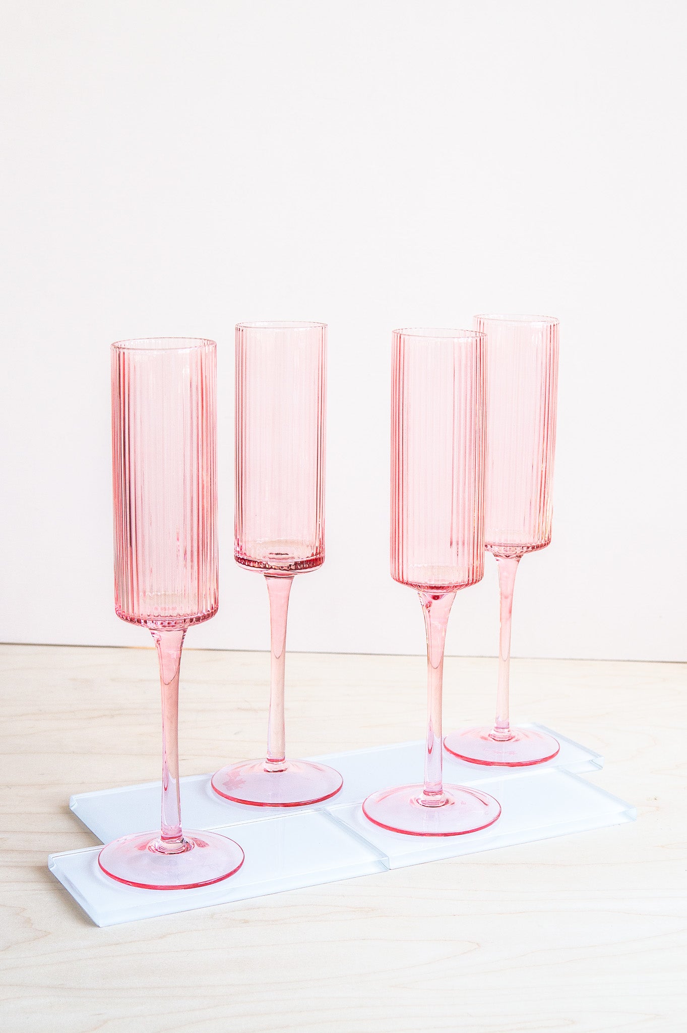 Kadra Kitchenware: Ribbed Champagne Glass