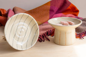Garden Club Ceramics: Ceramic Pet Bowl