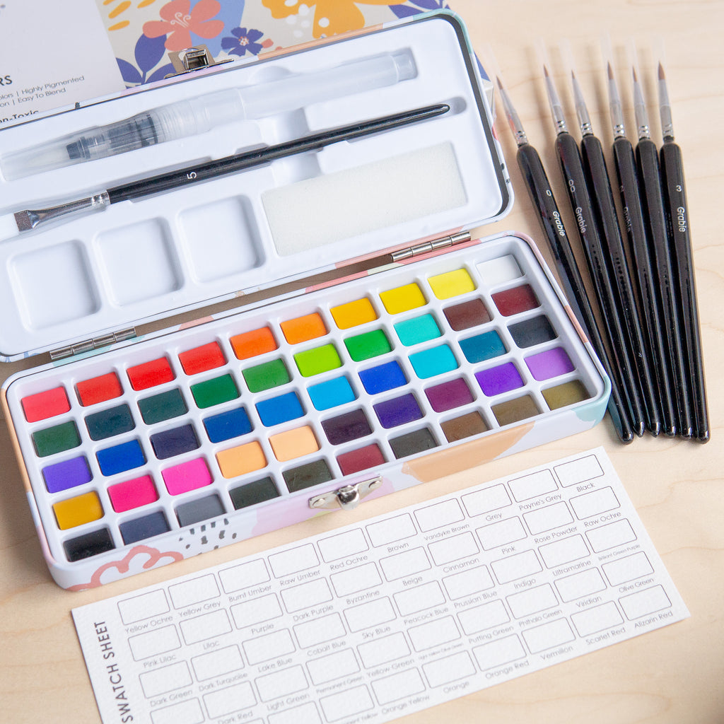 Grabie: Watercolor Set of 50 with Brushes