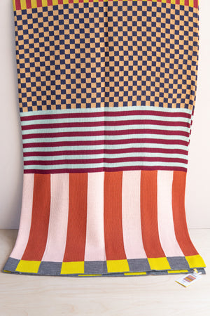 Verloop: Desert Knit Throw Blanket (Various)