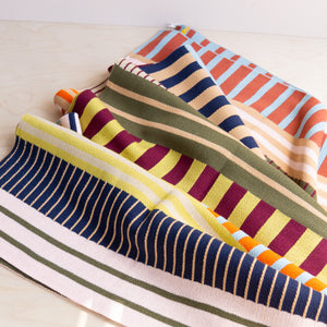 Verloop: Desert Knit Throw Blanket (Various)