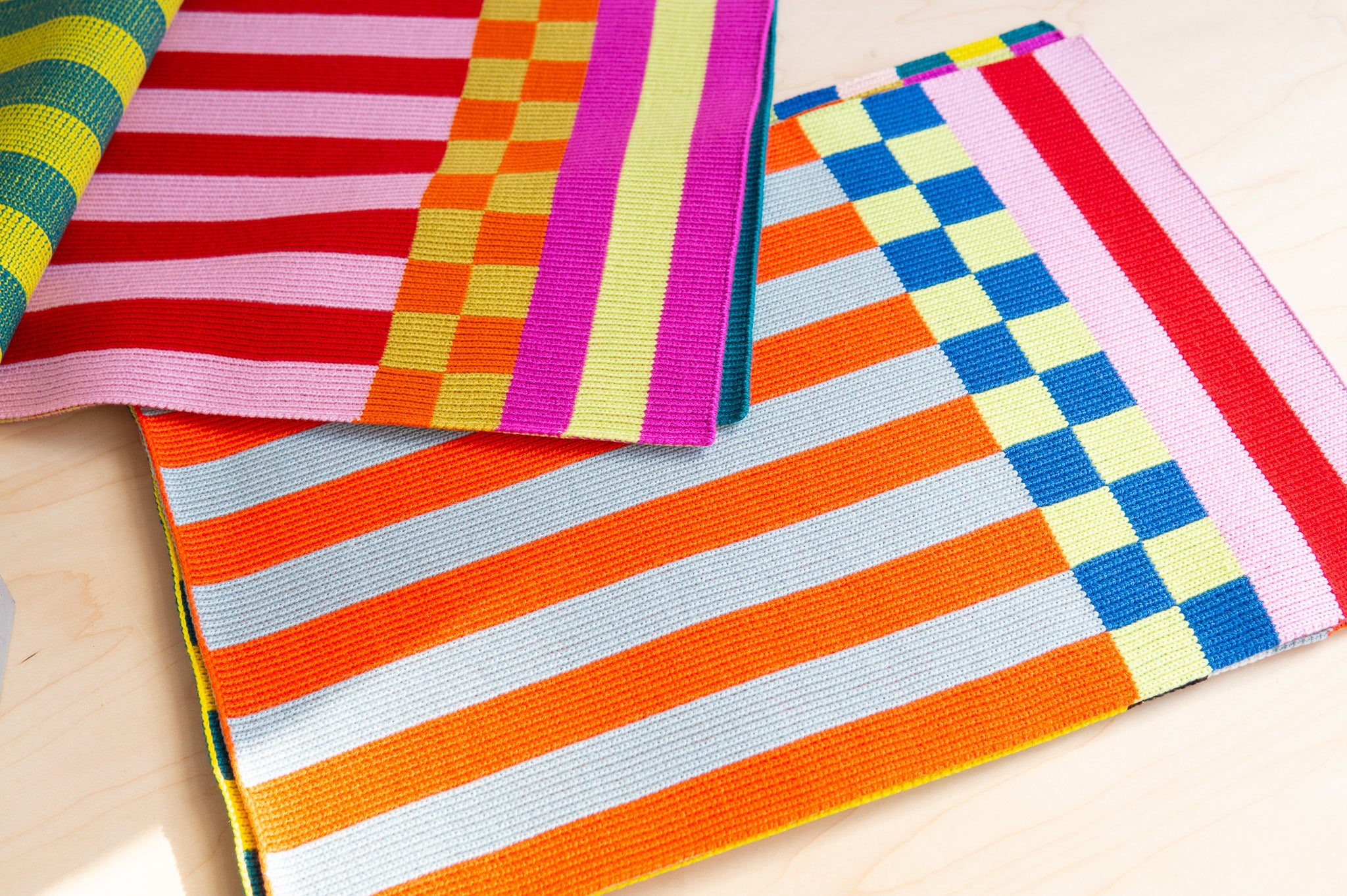 Verloop: Rainbow Pattern Patch Placemat Set of 4