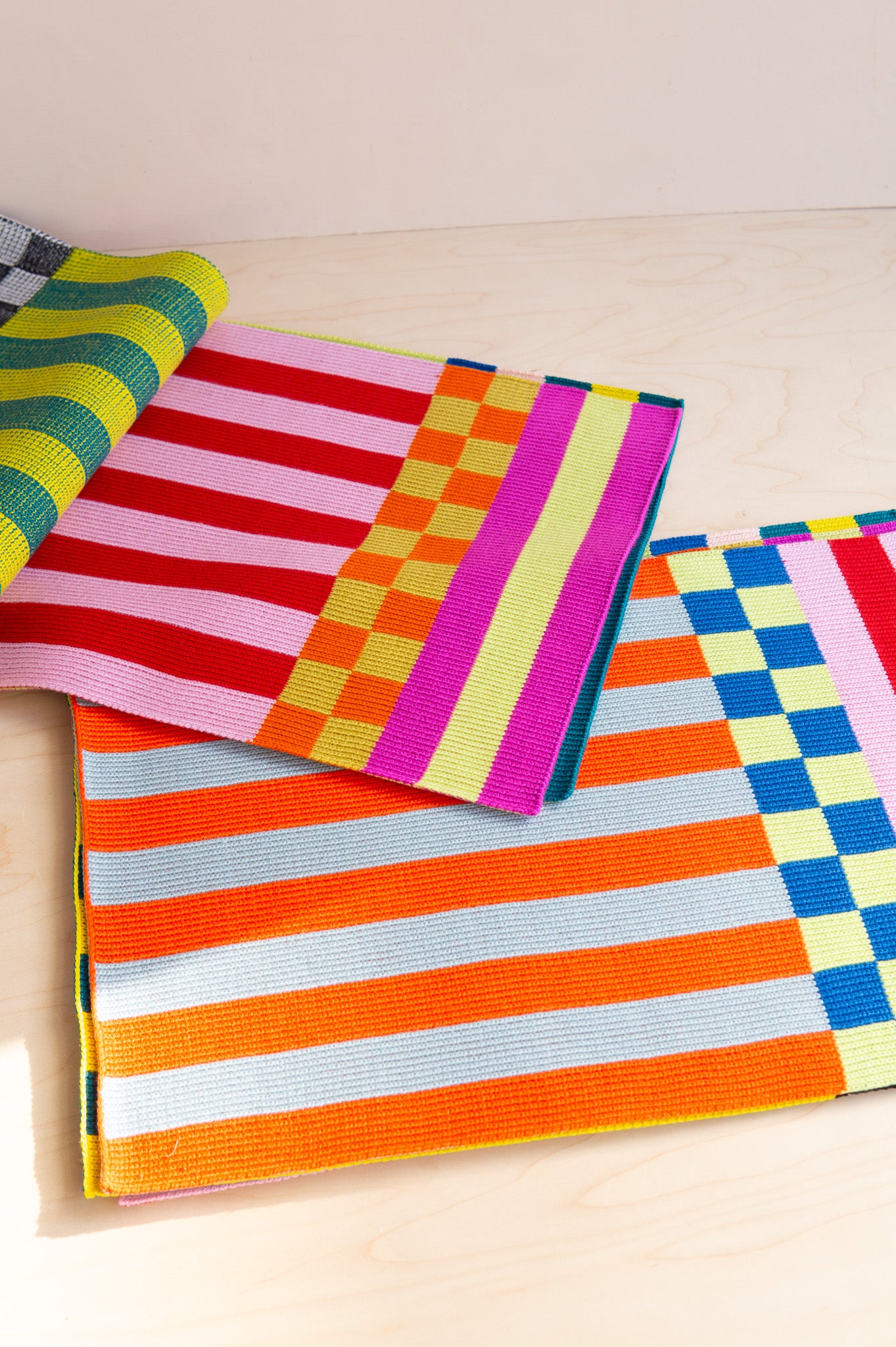 Verloop: Rainbow Pattern Patch Placemat Set of 4