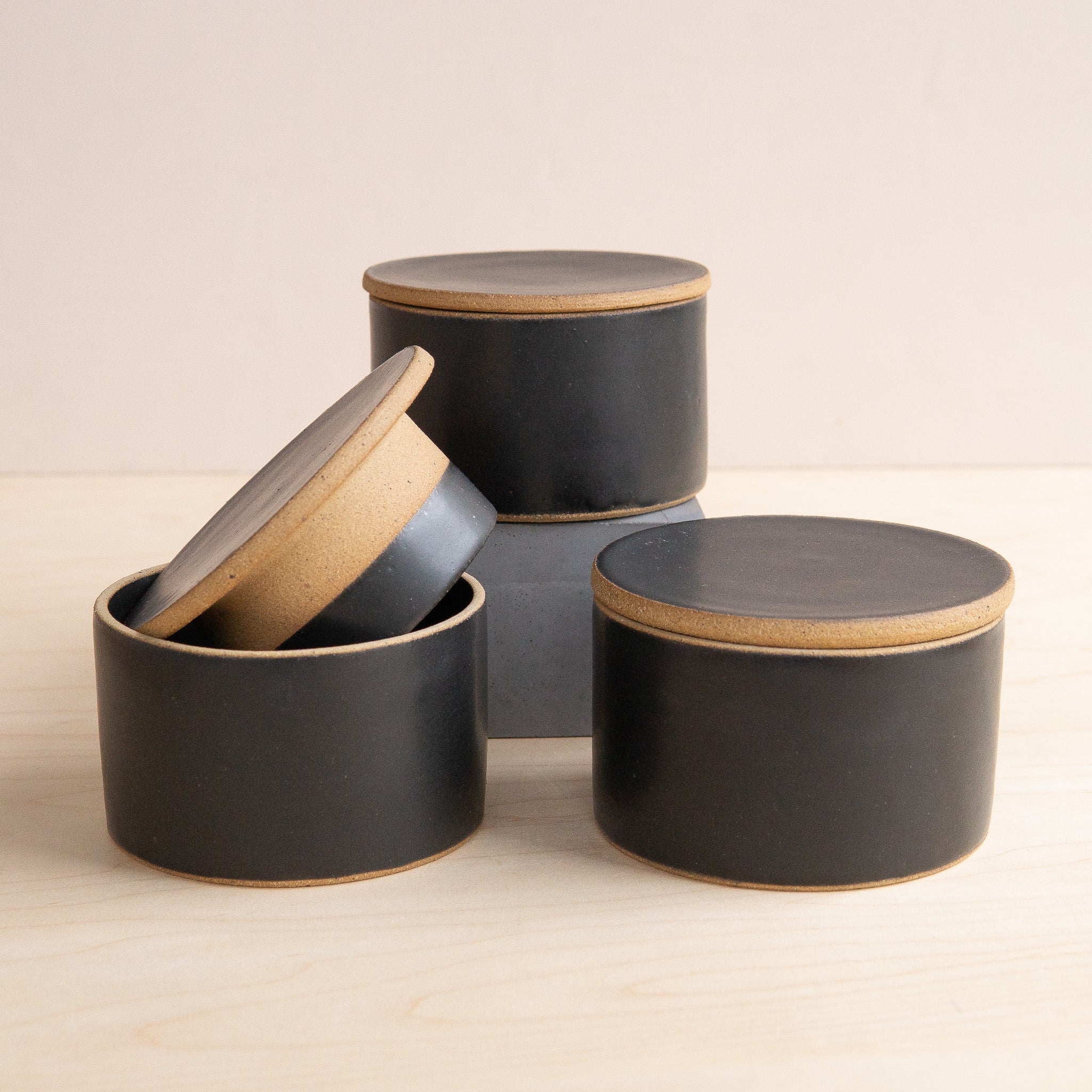 M.bueno: Butter Keeper