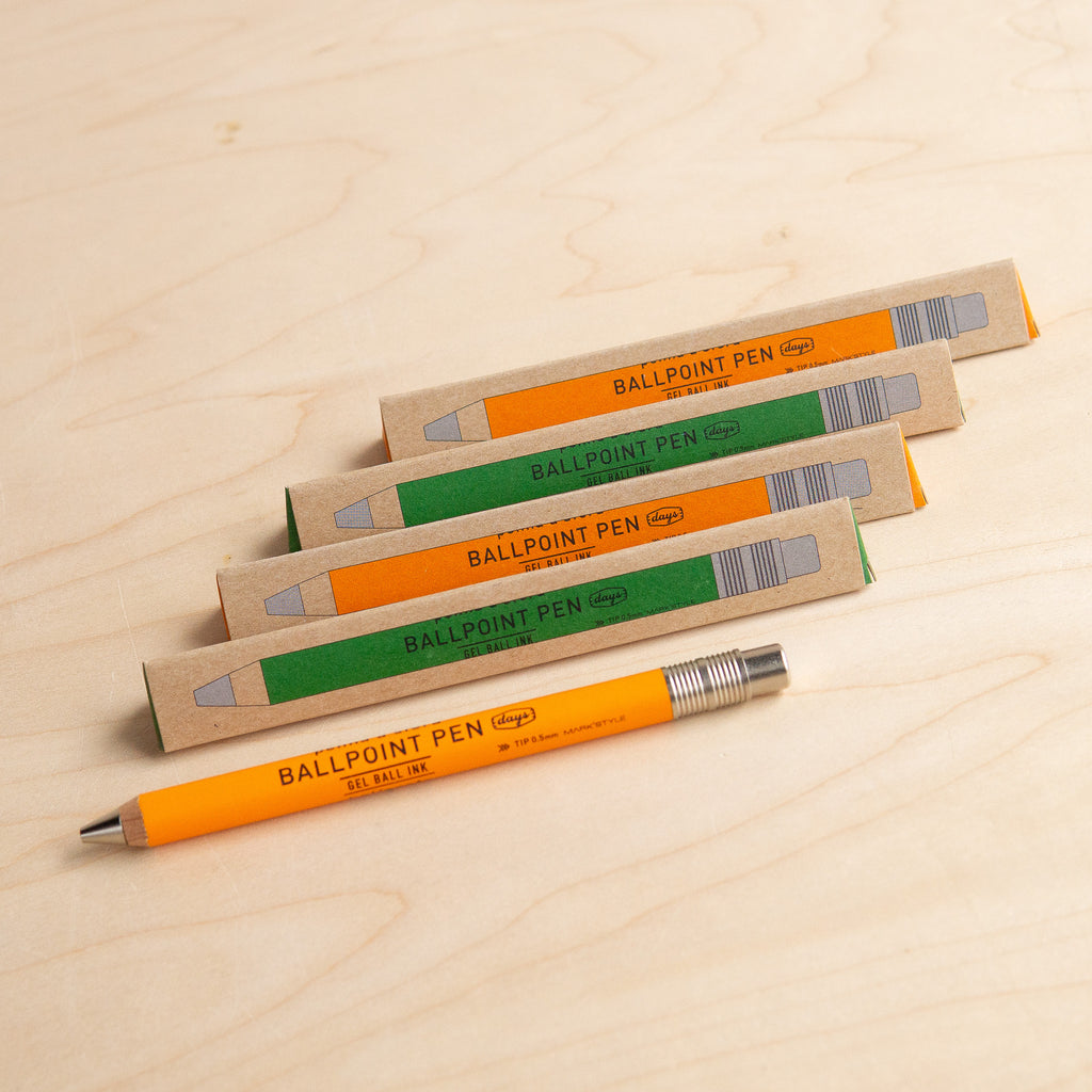 Mark’s: Wooden Ballpoint Gel Pen