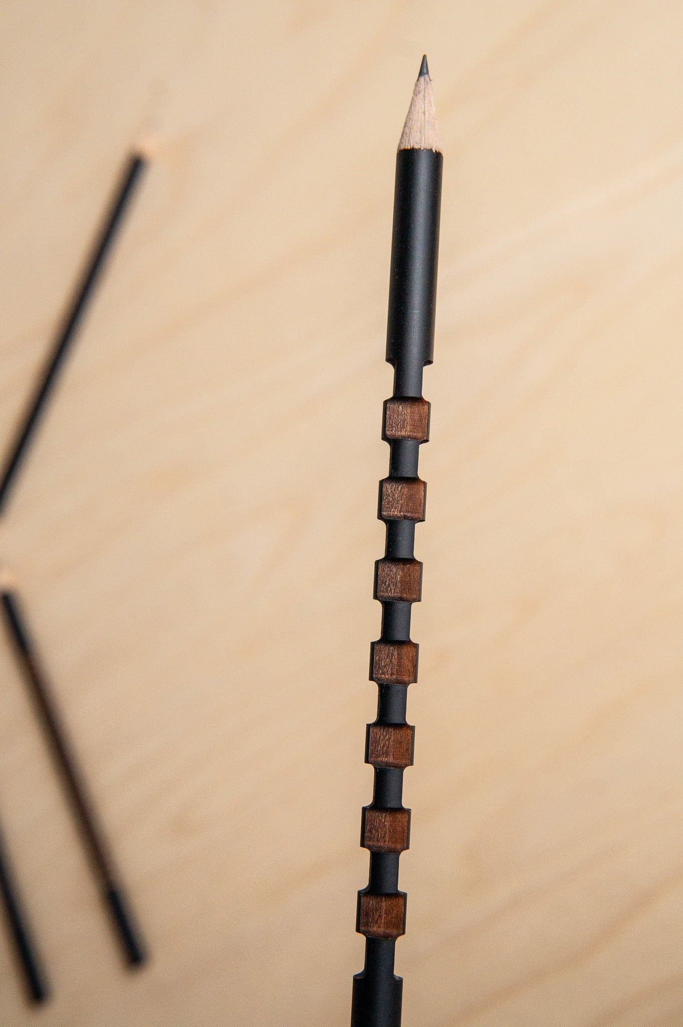 Tät-Tat: Laser Sculpted Pencils