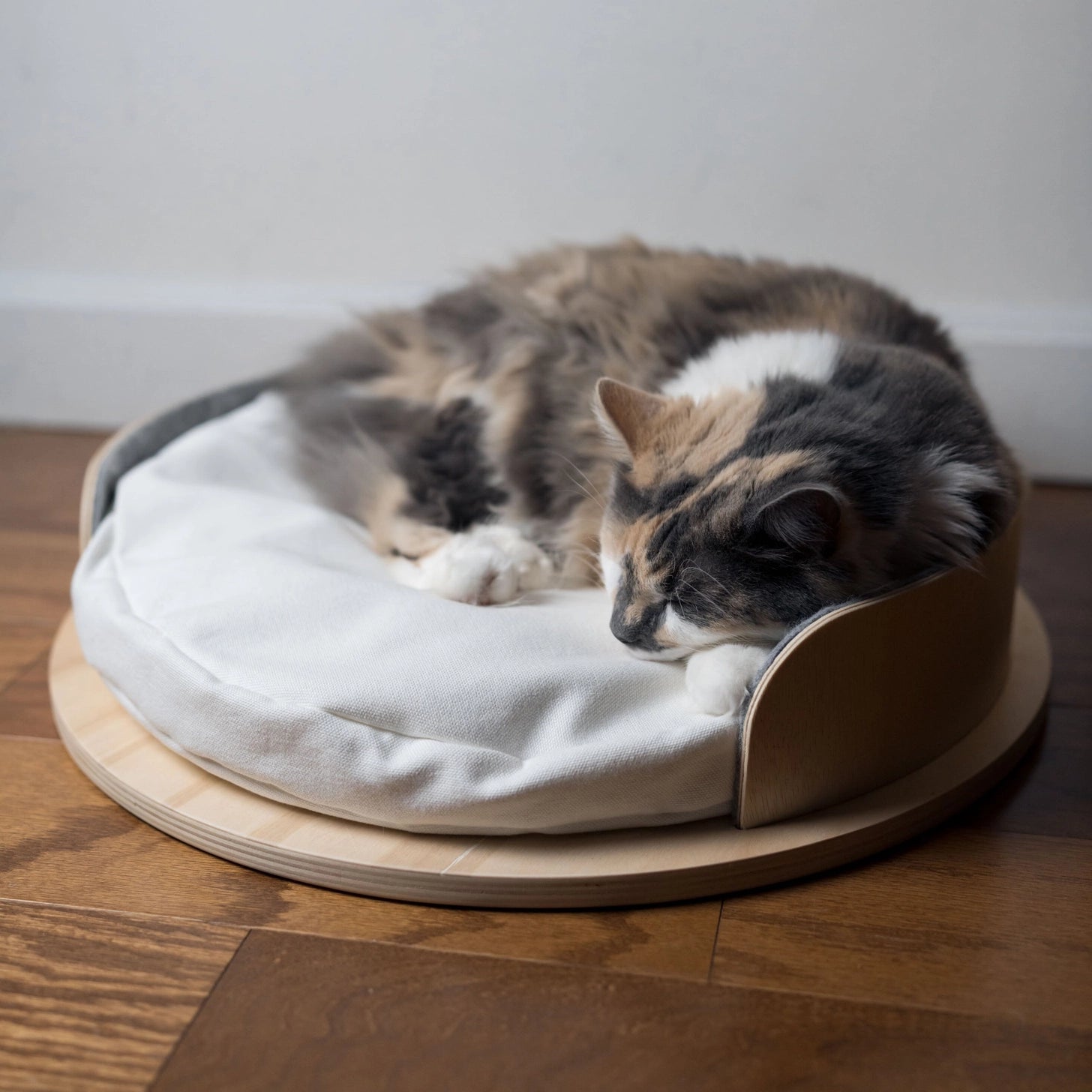 Rawry: Luxe Pet Bed (Final Sale)