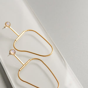 Lindsay Lewis - Snake Chain Arlo Earring with Moonstone