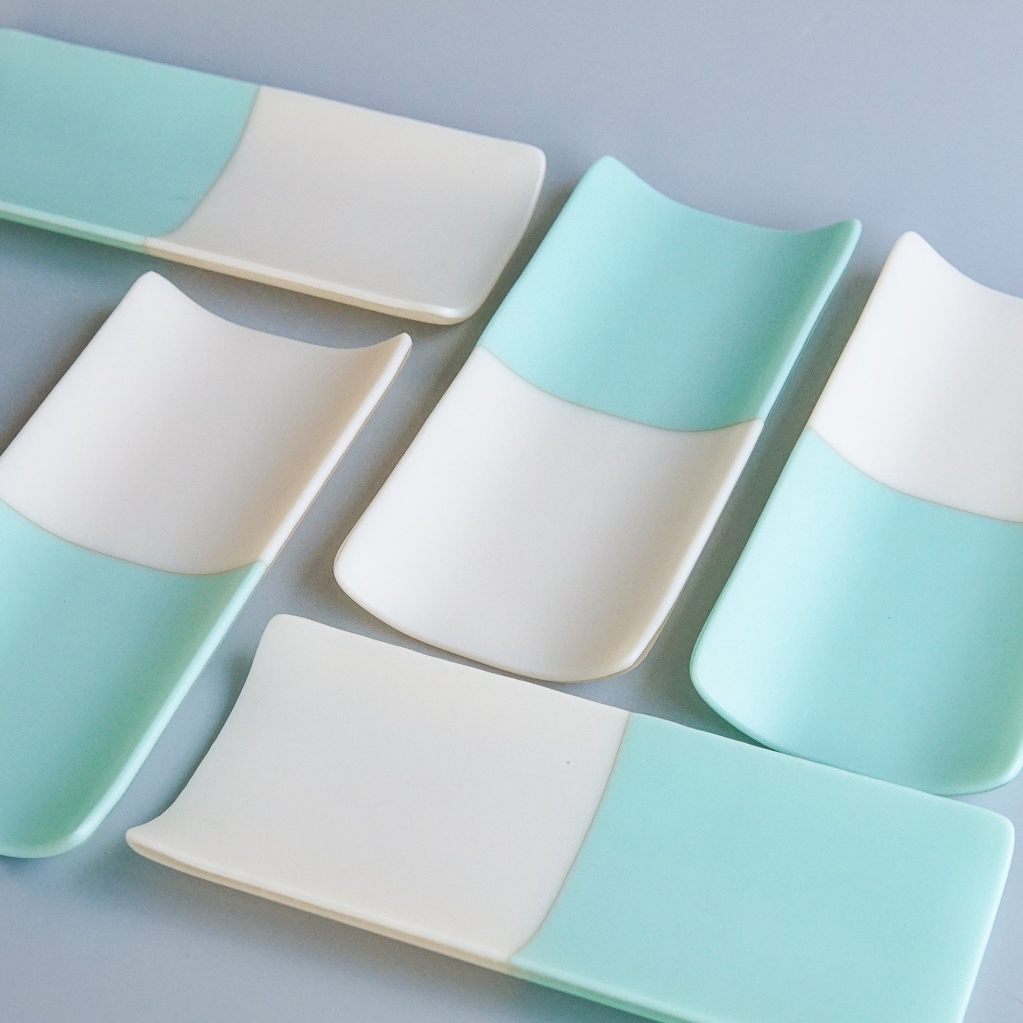 Camp Copeland: Long Colorblock Tray Peach/Pistachio