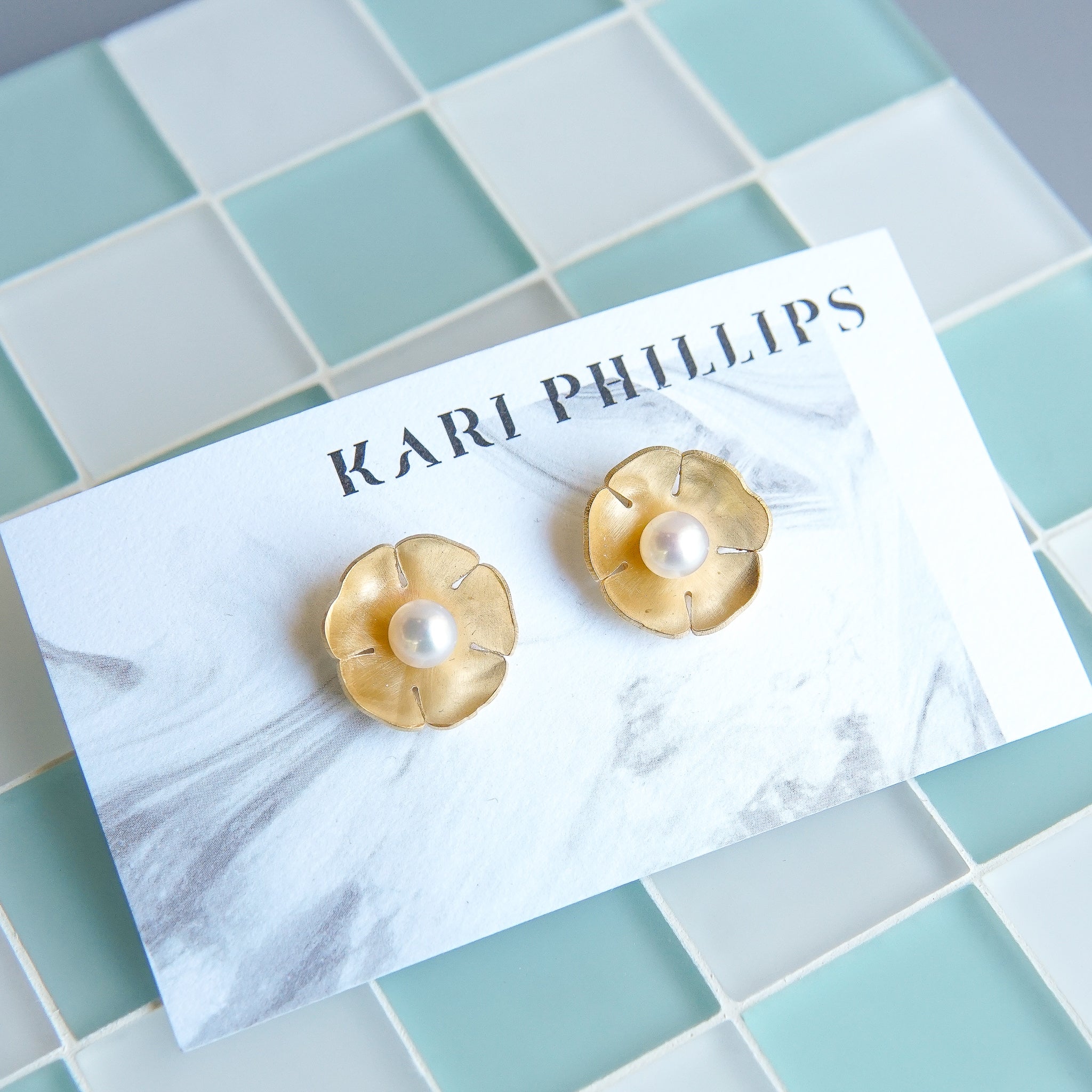 Kari Phillips: Anemone Studs