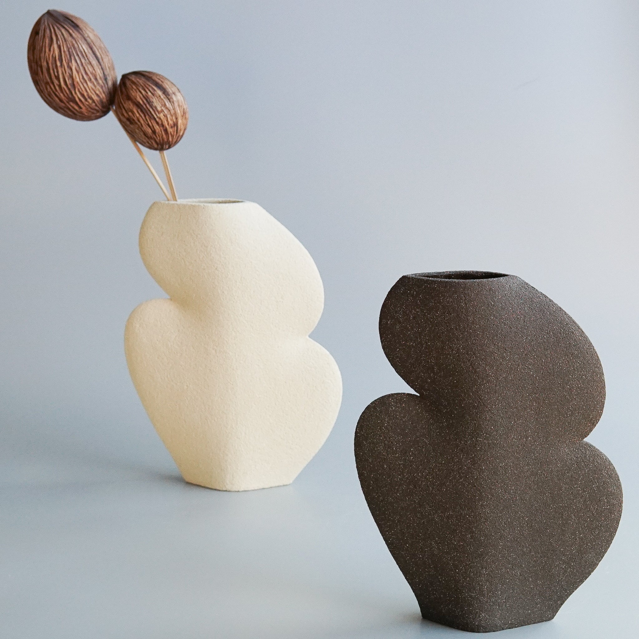 INI CERAMIQUE: Ceramic Vase 'Ellipse N°1