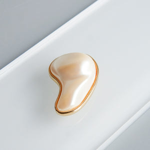 Maslo: Pearl Button Cover Gold