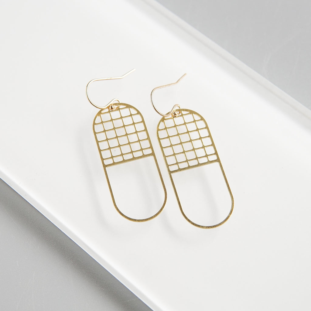 Studiyo Jewelry: 50/50 Earrings